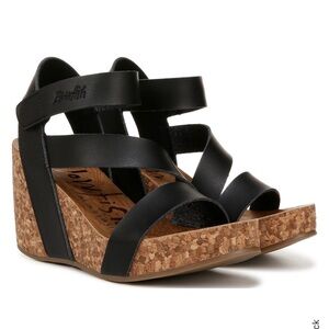 Black Blowfish Malibu Hapuku Wedges Size 11